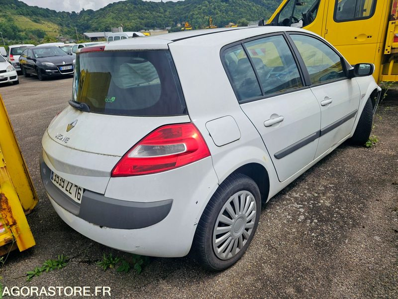 Renault megane - 2008 - 250000km - 3939ZZ76 - Car: picture 3 Renault megane - 2008 - 250000km - 3939ZZ76 - Car: picture 3