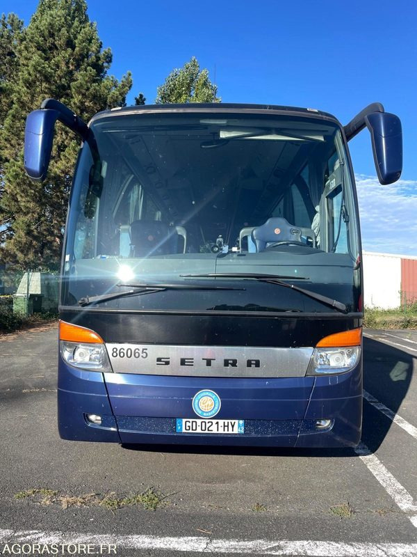 SETRA S415HD N°086065 - Coach: picture 1 SETRA S415HD N°086065 - Coach: picture 1