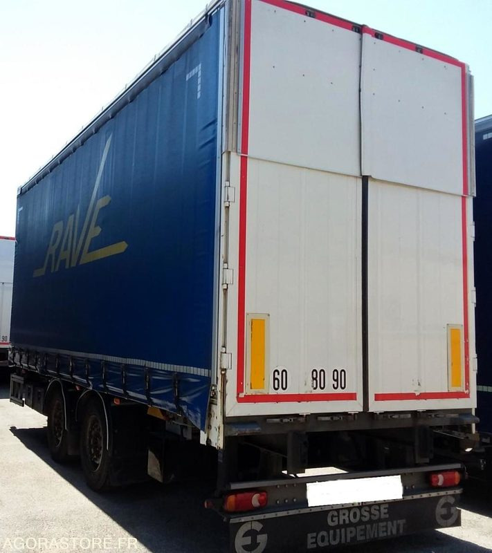 SEMI REMORQUE PLSC 18T - TOIT RELEVABLE - RIDEAUX COULISSANTS - Semi-trailer: picture 2 SEMI REMORQUE PLSC 18T - TOIT RELEVABLE - RIDEAUX COULISSANTS - Semi-trailer: picture 2