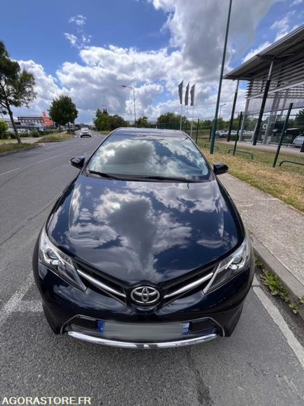 TOYOTA AURIS 90 D 4D - Car: picture 1 TOYOTA AURIS 90 D 4D - Car: picture 1