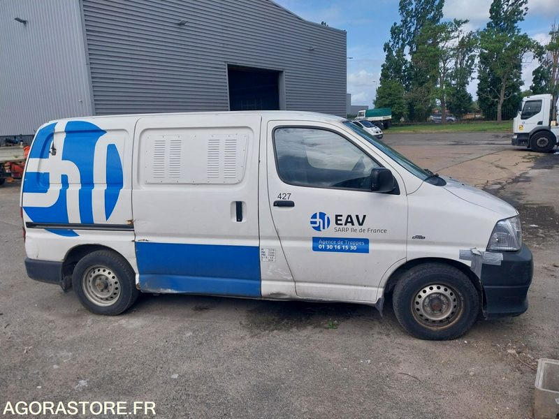 TOYOTA Hiace HP 2008 (442500Km) ROULANT VENTE EXPORT UNIQUEMENT - Panel van: picture 2 TOYOTA Hiace HP 2008 (442500Km) ROULANT VENTE EXPORT UNIQUEMENT - Panel van: picture 2