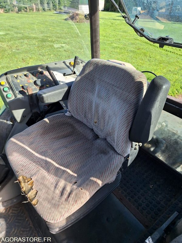 TRACTEUR CHARGEUR MASSEY FERGUSON - 1998 - 13654Heures - Farm tractor: picture 5 TRACTEUR CHARGEUR MASSEY FERGUSON - 1998 - 13654Heures - Farm tractor: picture 5