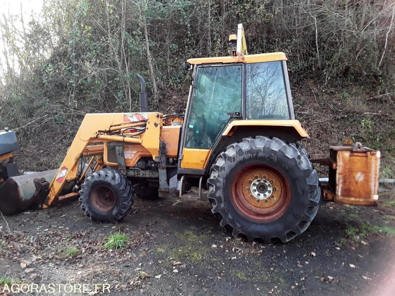 TRACTEUR RENAULT 750 MI CHARGEUR E3285 - Farm tractor: picture 2 TRACTEUR RENAULT 750 MI CHARGEUR E3285 - Farm tractor: picture 2