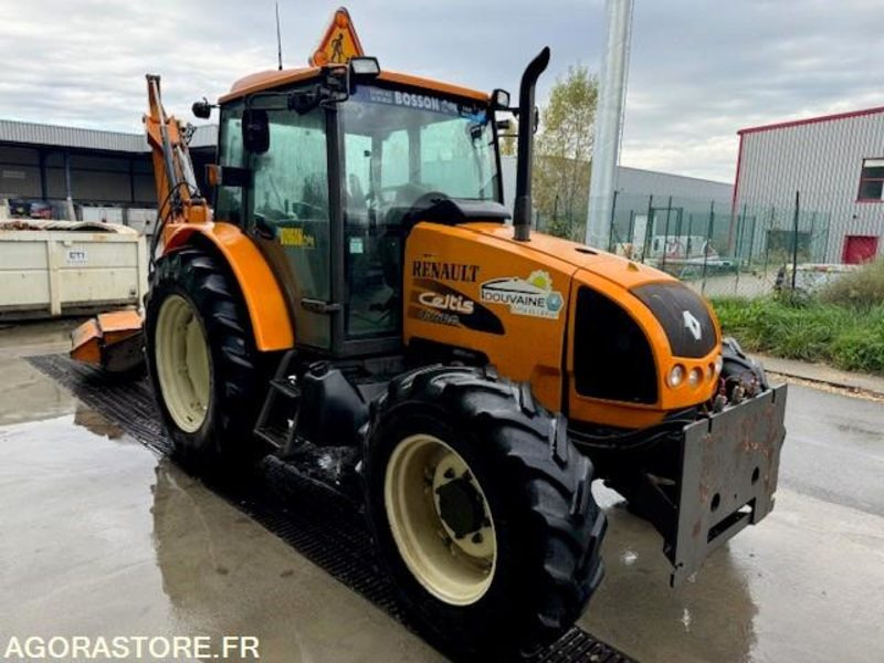 TRACTEUR RENAULT CELTIS - 2024 - 1400 h - Farm tractor: picture 4 TRACTEUR RENAULT CELTIS - 2024 - 1400 h - Farm tractor: picture 4