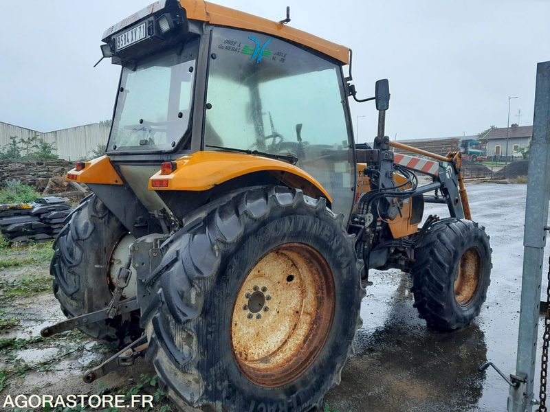 TRACTEUR RENAULT ERGOS446 avec chargeur FAUCHEUX F26R 7580h - Farm tractor: picture 3 TRACTEUR RENAULT ERGOS446 avec chargeur FAUCHEUX F26R 7580h - Farm tractor: picture 3