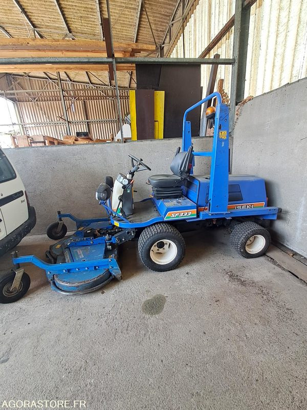 Tondeuse ISEKI - Garden mower: picture 5 Tondeuse ISEKI - Garden mower: picture 5