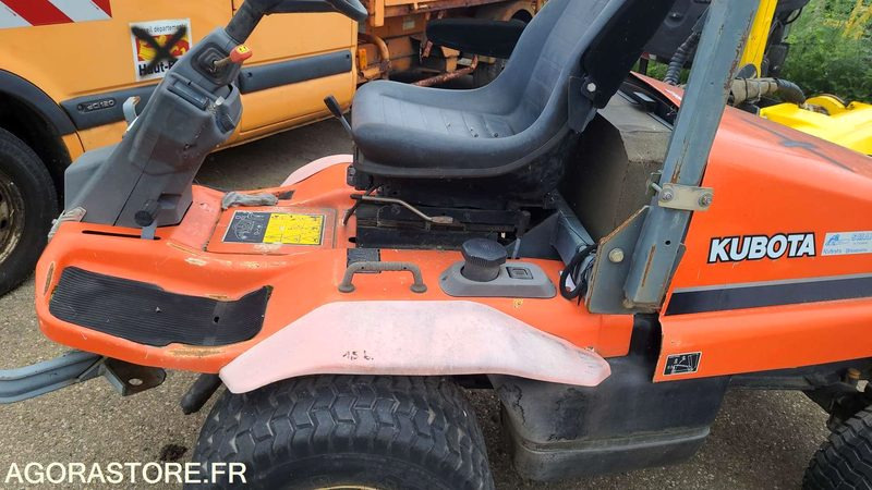 Tondeuse tractée KUBOTA F360 - 2003 - Garden mower: picture 3 Tondeuse tractée KUBOTA F360 - 2003 - Garden mower: picture 3