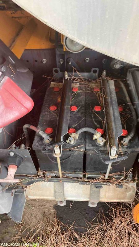 RENAULT 370 DCI - 2004 - 273881 KM - Tractor unit: picture 5 RENAULT 370 DCI - 2004 - 273881 KM - Tractor unit: picture 5