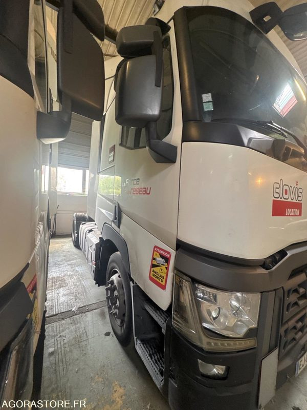 Renault T480 - 608 045 KM - Tractor unit: picture 4 Renault T480 - 608 045 KM - Tractor unit: picture 4