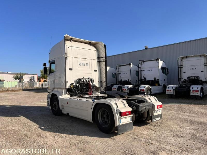SCANIA R490 - 2017 - 975 000 KM - Tractor unit: picture 5 SCANIA R490 - 2017 - 975 000 KM - Tractor unit: picture 5
