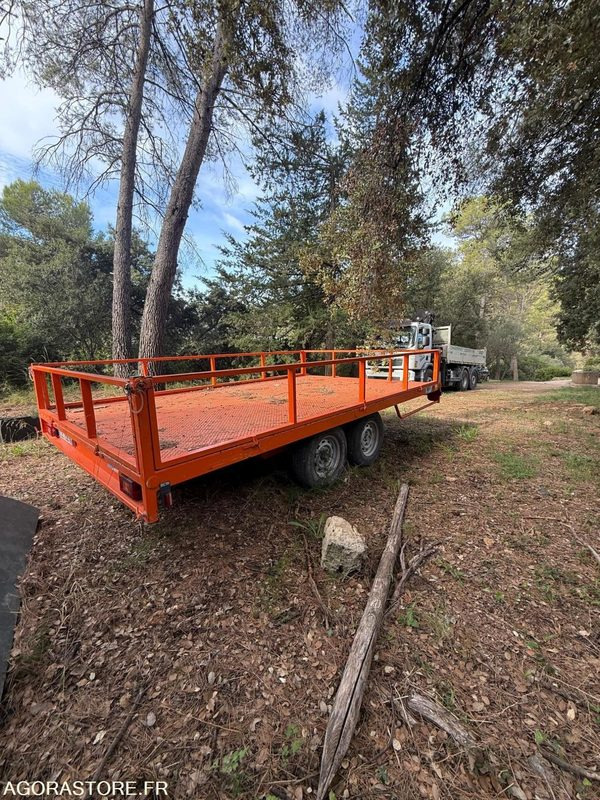 REMORQUE MOIROUD - Trailer: picture 1 REMORQUE MOIROUD - Trailer: picture 1