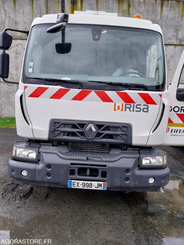 CAMION TARIERE RISA. RENAULT - 2018 / 71000KM (EX-998-JM) - Truck: picture 2 CAMION TARIERE RISA. RENAULT - 2018 / 71000KM (EX-998-JM) - Truck: picture 2