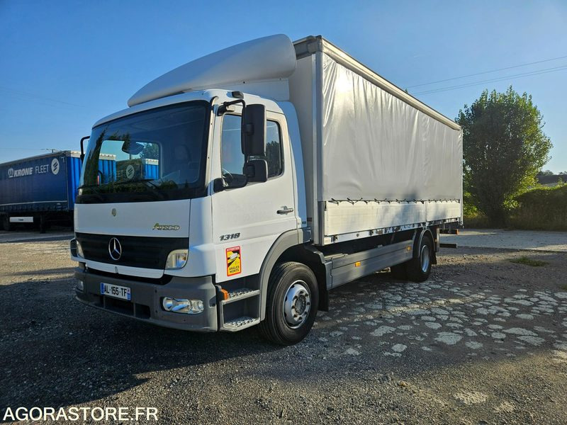 Mercedes ATEGO bâché - 2007 - 540 000km - BON ETAT - Bâche et embrayage neufs - Truck: picture 3 Mercedes ATEGO bâché - 2007 - 540 000km - BON ETAT - Bâche et embrayage neufs - Truck: picture 3