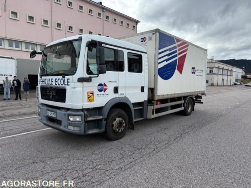 PORTEUR ROUTIER - MAN TGM 250 - Ex Véhicule Ecole - Parc 3804 - Truck: picture 2 PORTEUR ROUTIER - MAN TGM 250 - Ex Véhicule Ecole - Parc 3804 - Truck: picture 2