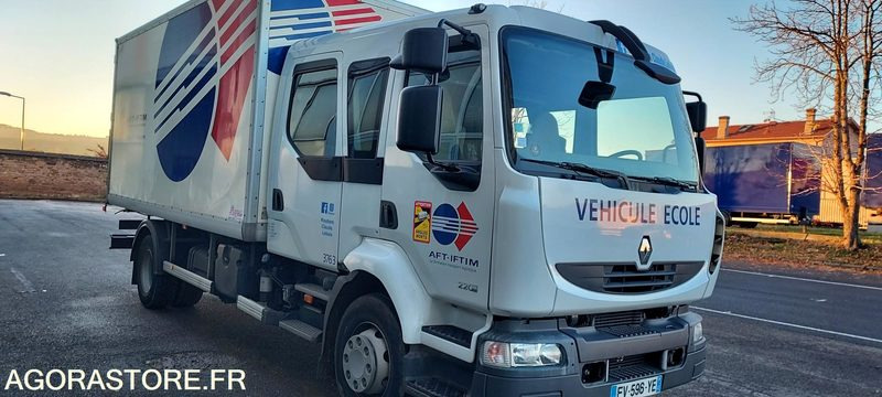 PORTEUR ROUTIER - MIDLUM 220-15 - 3763 - 190000 KMS - - Truck: picture 3 PORTEUR ROUTIER - MIDLUM 220-15 - 3763 - 190000 KMS - - Truck: picture 3