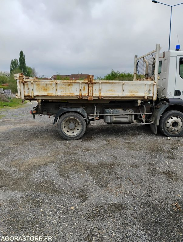 Poids Lourds Renault Midlum 909AAD51 13 Tonnes (4X2) - Truck: picture 2 Poids Lourds Renault Midlum 909AAD51 13 Tonnes (4X2) - Truck: picture 2