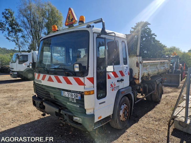 Porteur benne Volvo FL6 11 -1997 - 230975- EL318DR - Truck: picture 1 Porteur benne Volvo FL6 11 -1997 - 230975- EL318DR - Truck: picture 1