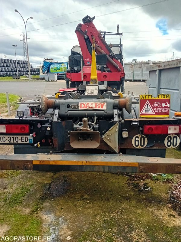 RENAULT 26T/BRAS/GRUE - EC310ED - 2016 / 534 362 KM - Truck: picture 3 RENAULT 26T/BRAS/GRUE - EC310ED - 2016 / 534 362 KM - Truck: picture 3
