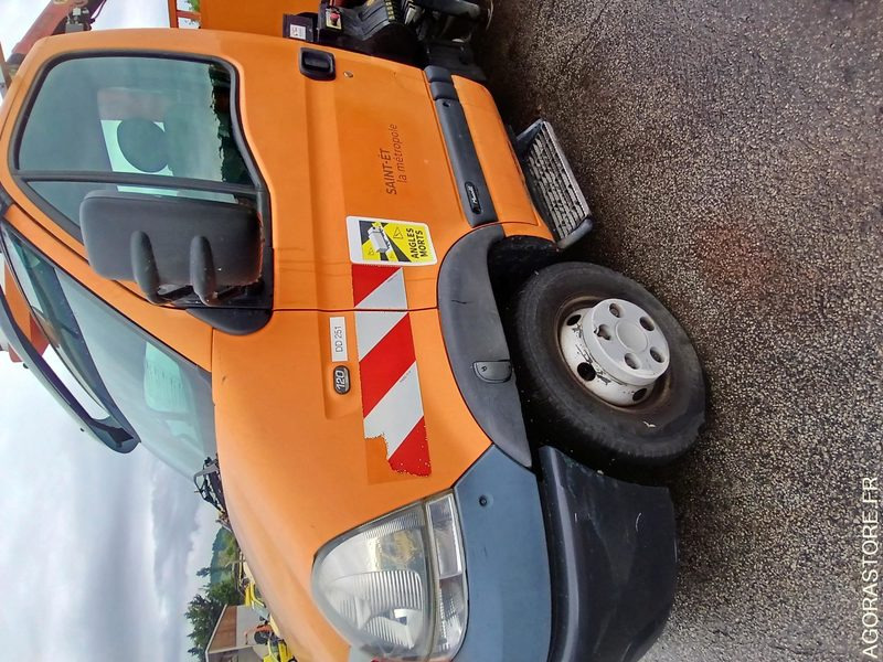 RENAULT CAMION BENNE MASCOTT AVEC GRUET PALFINGER - 2005 -124737 KMS - Truck: picture 3 RENAULT CAMION BENNE MASCOTT AVEC GRUET PALFINGER - 2005 -124737 KMS - Truck: picture 3