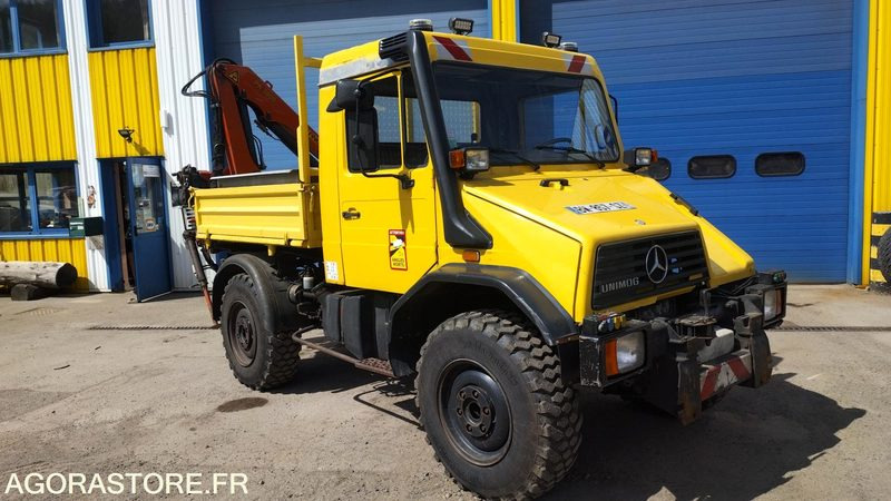 UNIMOG U110 AVEC GRUE ARRIERE CHASSIS - Truck: picture 1 UNIMOG U110 AVEC GRUE ARRIERE CHASSIS - Truck: picture 1