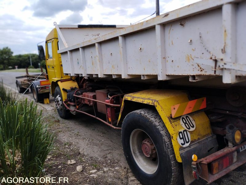 Camion RENAULT AMPLIROLL- 1988 - 838556 KMS - Truck: picture 3 Camion RENAULT AMPLIROLL- 1988 - 838556 KMS - Truck: picture 3