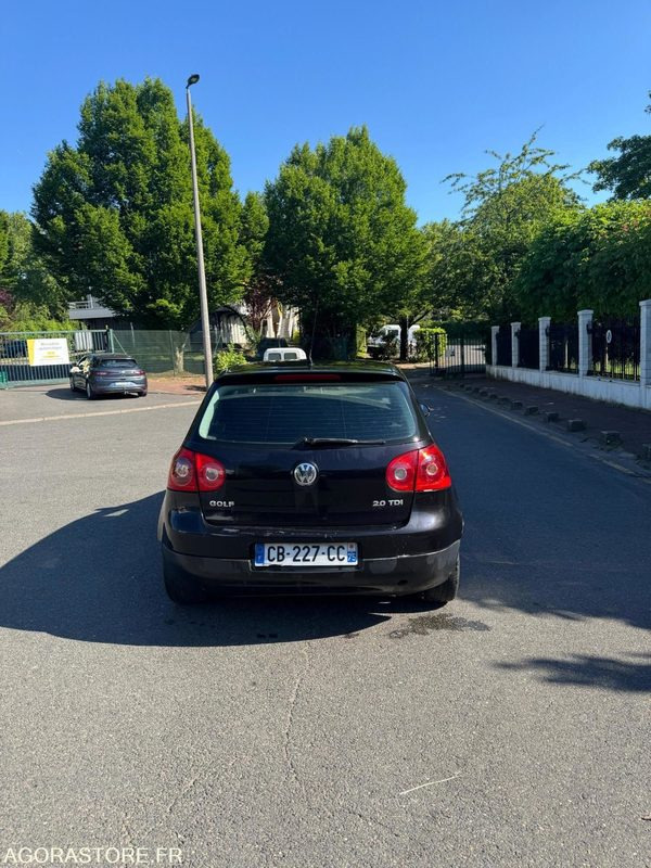 VOLKSWAGEN GOLF V 2.0 140 TDI - 210 000 KM - 2007 - Car: picture 3 VOLKSWAGEN GOLF V 2.0 140 TDI - 210 000 KM - 2007 - Car: picture 3
