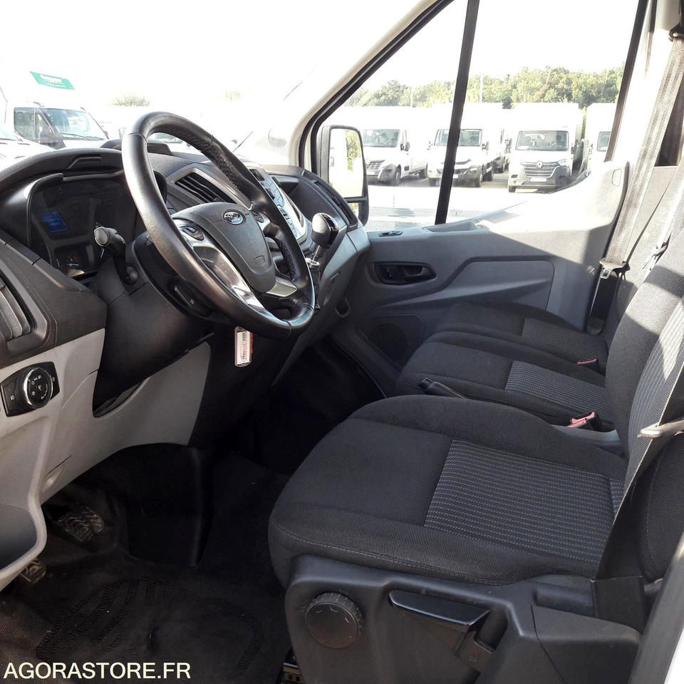 FORD TRANSIT CHASSIS CABINE- 2019- 113100KM - Van: picture 5 FORD TRANSIT CHASSIS CABINE- 2019- 113100KM - Van: picture 5
