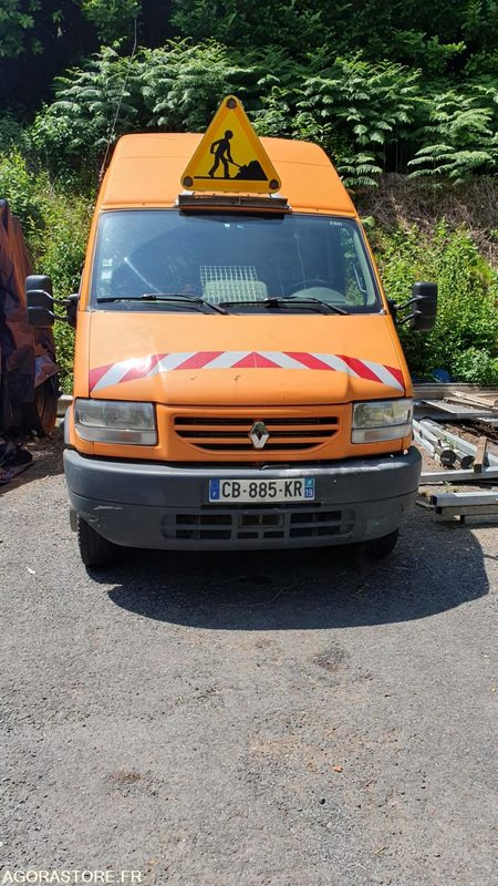 RENAULT MASCOTT E1241 - 246967kms - 2002 - Van: picture 4 RENAULT MASCOTT E1241 - 246967kms - 2002 - Van: picture 4