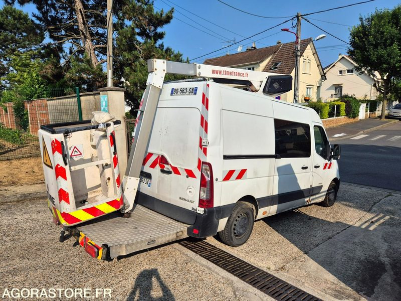 Renault Master 2.3 dci 125 nacelle - 2011 - 320 000km - Van: picture 2 Renault Master 2.3 dci 125 nacelle - 2011 - 320 000km - Van: picture 2