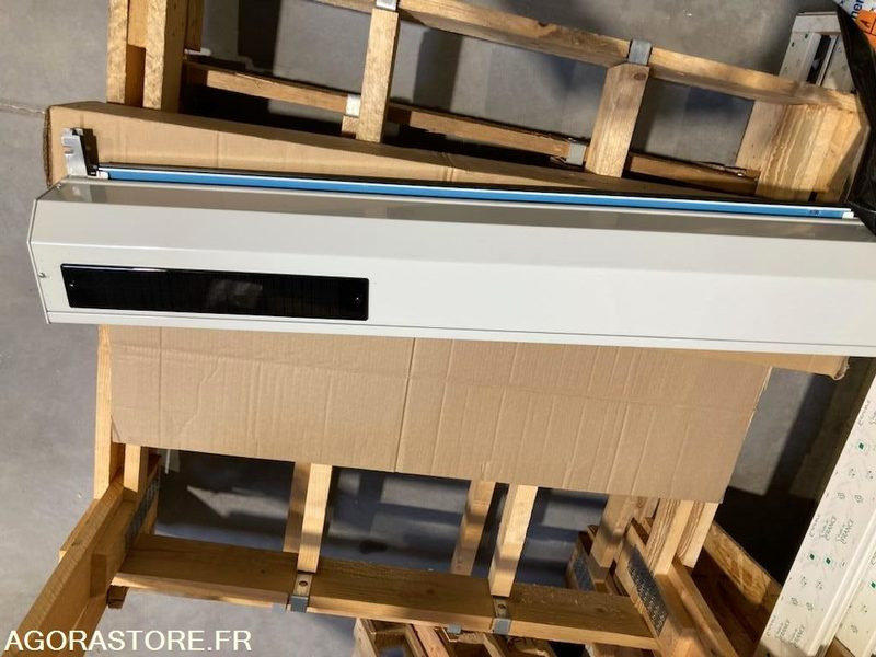 Volets roulants solaires HEROAL - Tool/ Equipment: picture 2 Volets roulants solaires HEROAL - Tool/ Equipment: picture 2