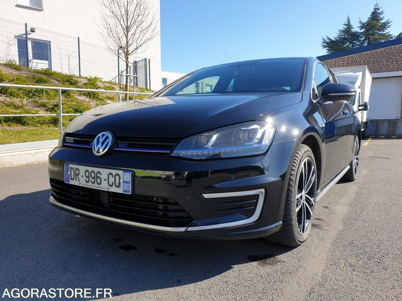 Volkswagen GOLF GTE 1.4 TSI - Car: picture 1 Volkswagen GOLF GTE 1.4 TSI - Car: picture 1