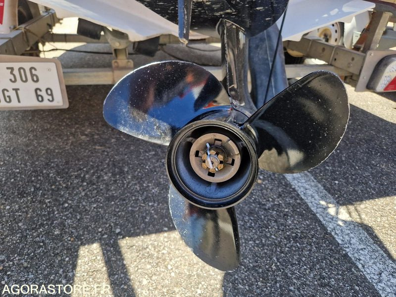 Zeppelin Command 15 sur remorque RSA - 306BGD69 - Boat trailer: picture 5 Zeppelin Command 15 sur remorque RSA - 306BGD69 - Boat trailer: picture 5