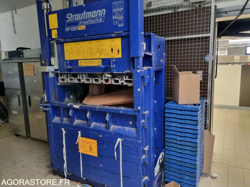 Presse a carton - Tool/ Equipment: picture 1 Presse a carton - Tool/ Equipment: picture 1
