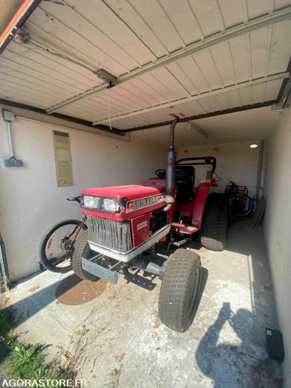 Tracteur SHIBAURA S 325 - Farm tractor: picture 1 Tracteur SHIBAURA S 325 - Farm tractor: picture 1