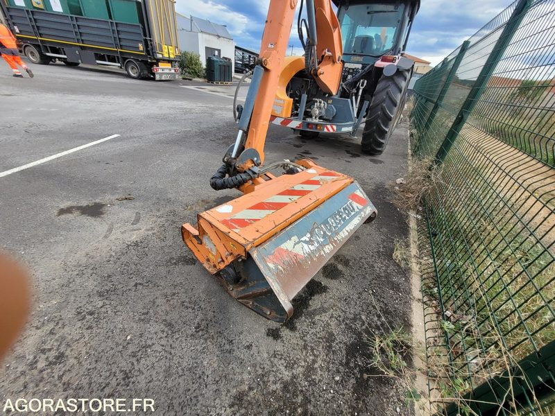 Tracteur épareuse SAME Silver 110 5218h 2011 - Farm tractor: picture 4 Tracteur épareuse SAME Silver 110 5218h 2011 - Farm tractor: picture 4