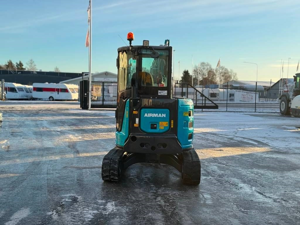 Airman AX 38 U-6 - Mini excavator: picture 5 Airman AX 38 U-6 - Mini excavator: picture 5