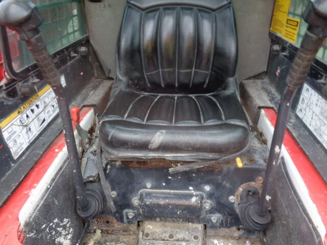 Bobcat S130 - Skid steer loader: picture 5 Bobcat S130 - Skid steer loader: picture 5