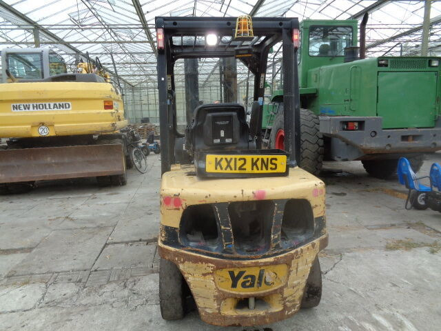 Yale GDP35VX - Forklift: picture 2 Yale GDP35VX - Forklift: picture 2