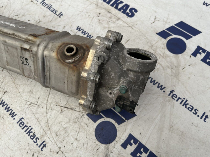 MAN EGR cooler - Engine and parts for Truck: picture 3 MAN EGR cooler - Engine and parts for Truck: picture 3