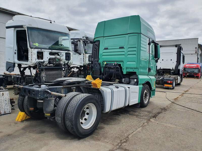 MAN TGX - Fuel tank for Truck: picture 2 MAN TGX - Fuel tank for Truck: picture 2