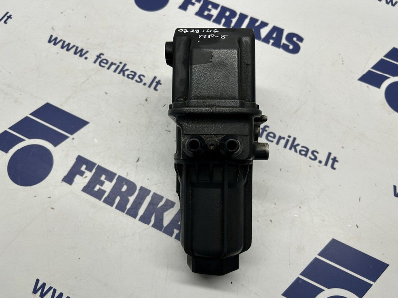 Mercedes-Benz AdBlue pump - Exhaust system for Truck: picture 5 Mercedes-Benz AdBlue pump - Exhaust system for Truck: picture 5
