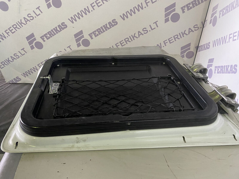 Mercedes-Benz STORAGE COMPARTMENT FLAP - Bumper for Truck: picture 3 Mercedes-Benz STORAGE COMPARTMENT FLAP - Bumper for Truck: picture 3