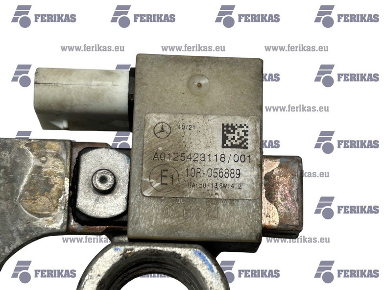 Mercedes-Benz battery sensor - Sensor for Truck: picture 4 Mercedes-Benz battery sensor - Sensor for Truck: picture 4