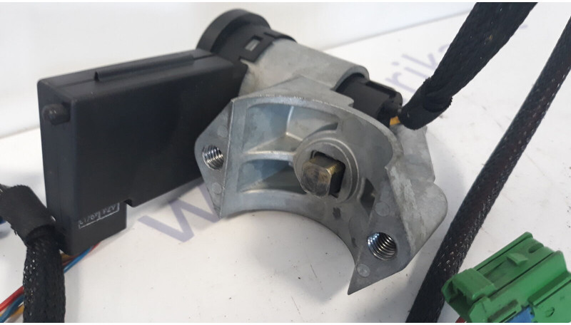 DAF ignition lock with keys - Spare parts for Truck: picture 4 DAF ignition lock with keys - Spare parts for Truck: picture 4