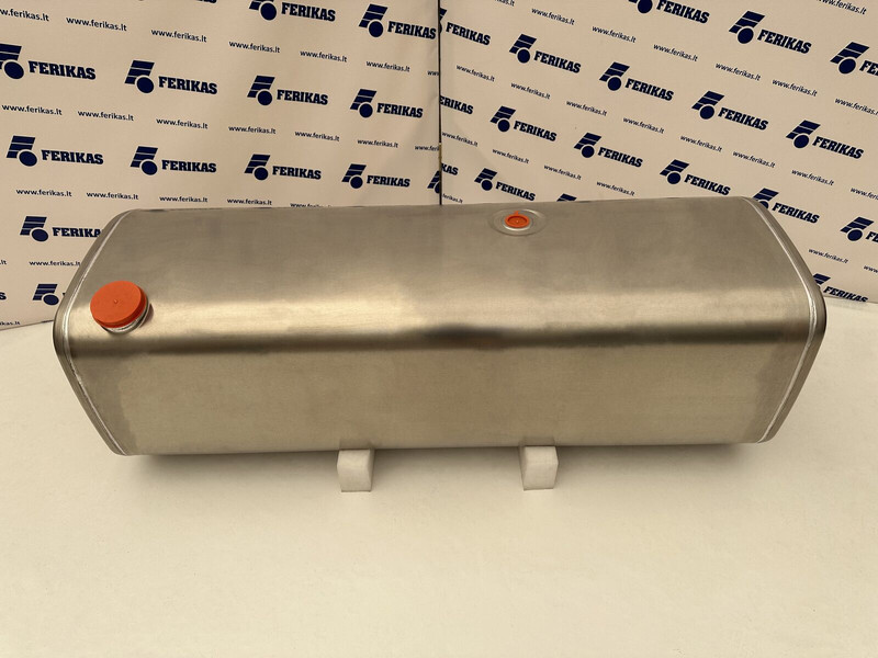 Volvo - Fuel tank for Truck: picture 1 Volvo - Fuel tank for Truck: picture 1