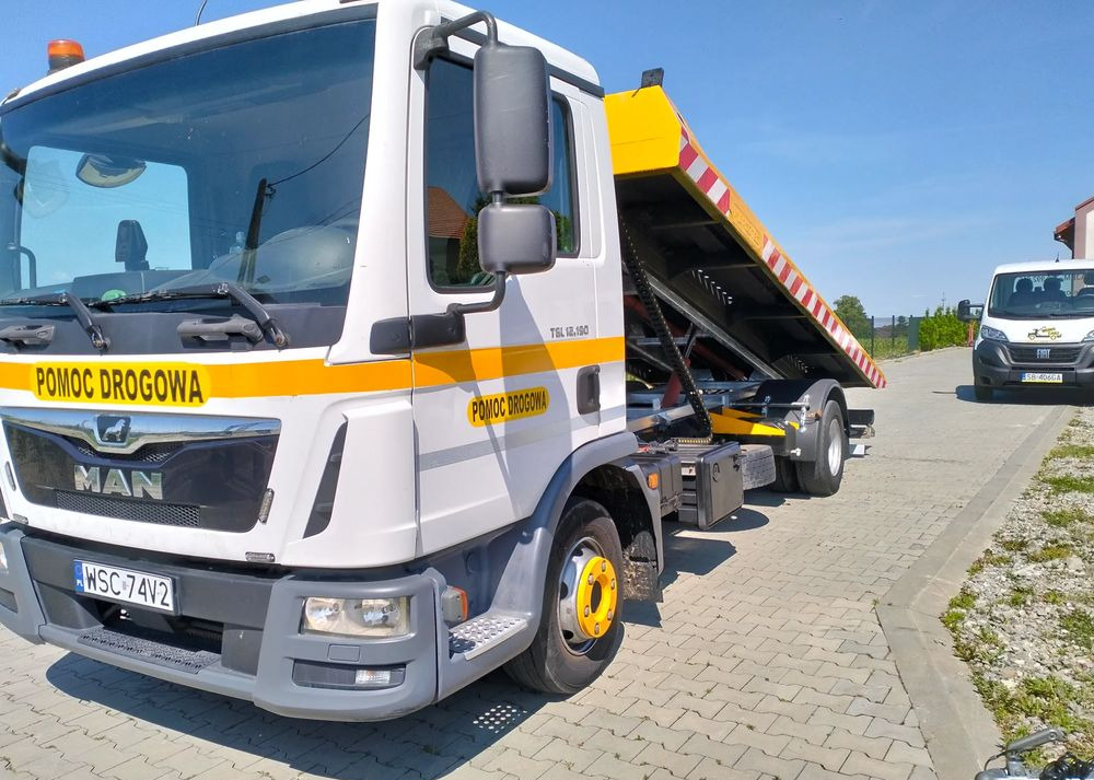 MAN TGL 12 190 Pomoc drogowa, abshlepp laweta holownik - Tow truck: picture 2 MAN TGL 12 190 Pomoc drogowa, abshlepp laweta holownik - Tow truck: picture 2