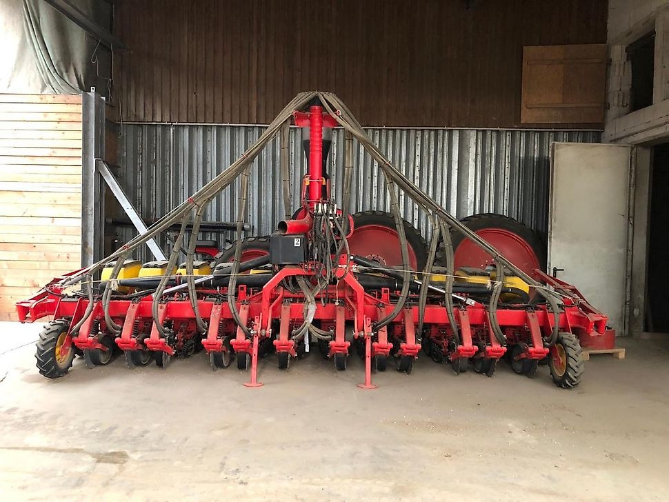 Türpisch Landmaschinen
Herr Christian Türpisch - - Precision sowing machine: picture 1 Türpisch Landmaschinen
Herr Christian Türpisch - - Precision sowing machine: picture 1