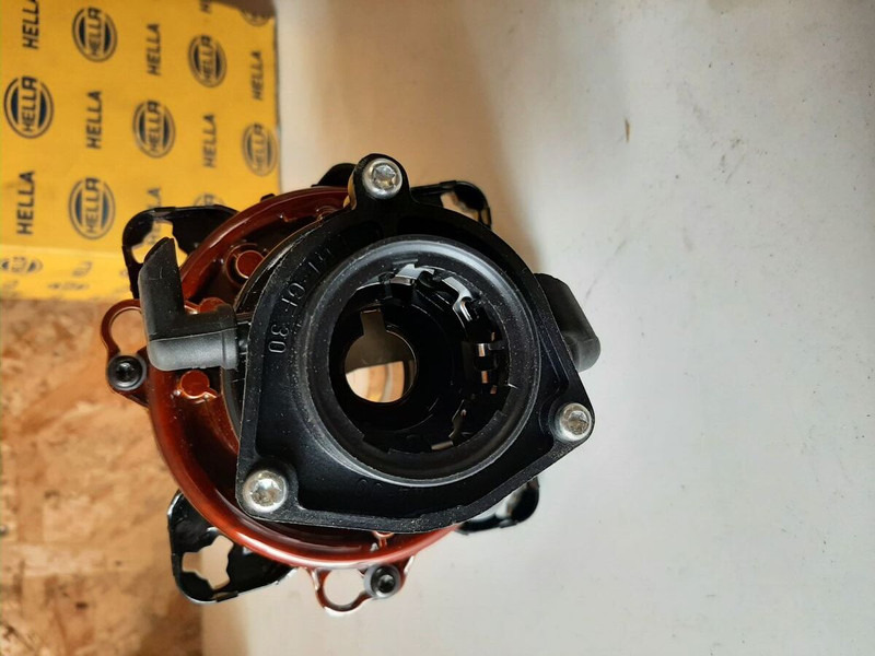 Hella - Headlight: picture 2 Hella - Headlight: picture 2