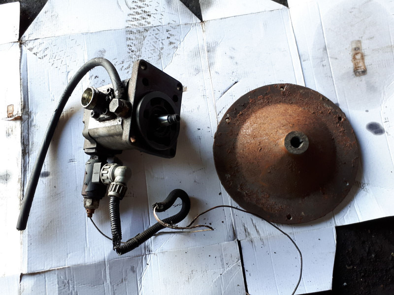 MAN BOSCH /SAUER - Radiator: picture 5 MAN BOSCH /SAUER - Radiator: picture 5