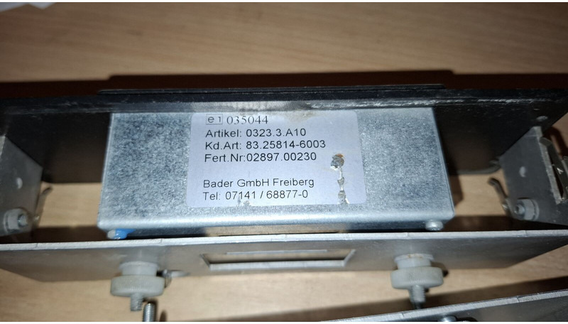 MAN Wabco 037 20/05 . 4461950040 - ECU: picture 3 MAN Wabco 037 20/05 . 4461950040 - ECU: picture 3